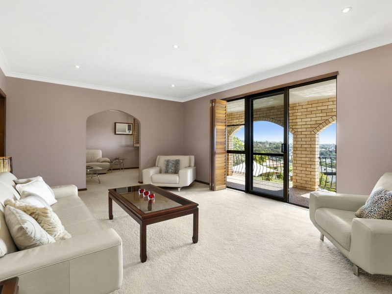 19 Allenby Park Parade, Allambie Heights NSW 2100