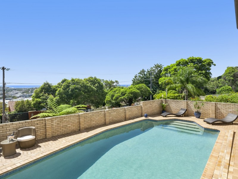 19 Allenby Park Parade, Allambie Heights NSW 2100