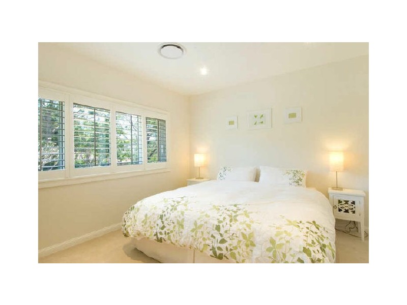 54 Dundilla Road, Frenchs Forest NSW 2086