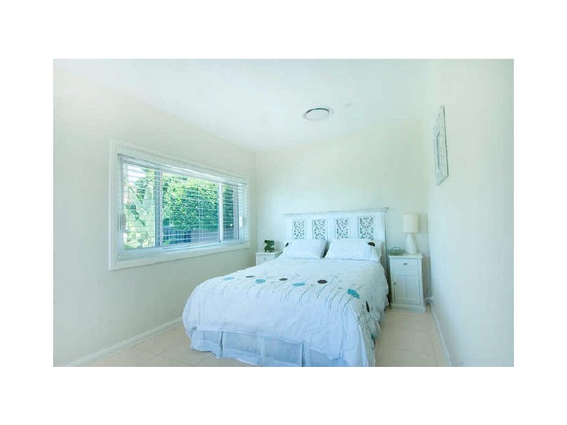 54 Dundilla Road, Frenchs Forest NSW 2086