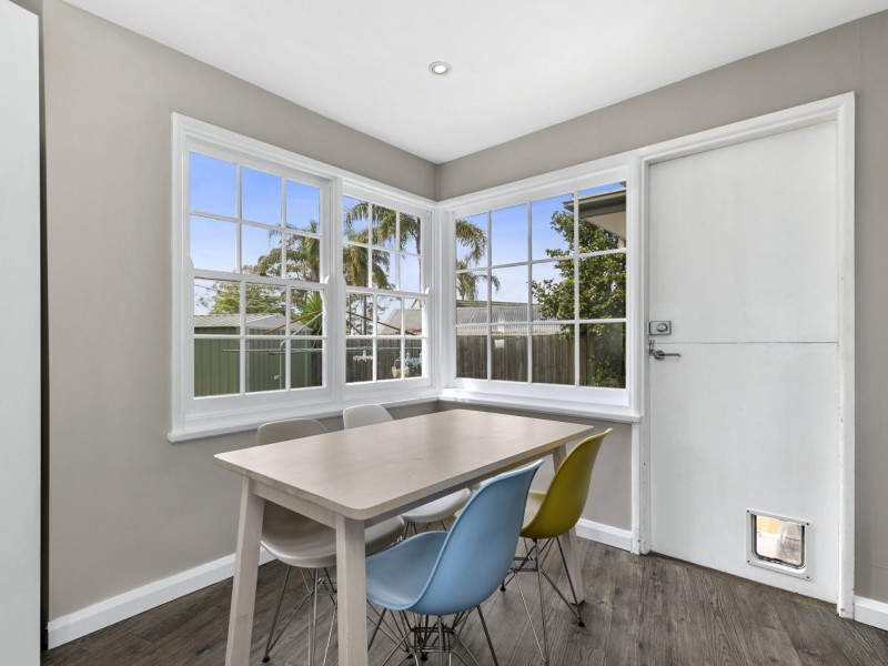 102 Prince Charles Road, Frenchs Forest NSW 2086