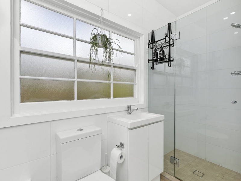 102 Prince Charles Road, Frenchs Forest NSW 2086