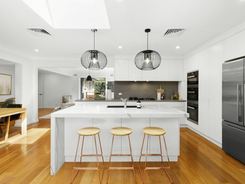 2 Duneba Place, Frenchs Forest NSW 2086