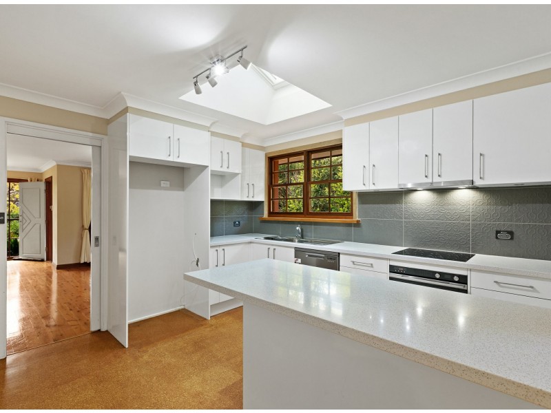 28 Lowanna Street, Belrose NSW 2085