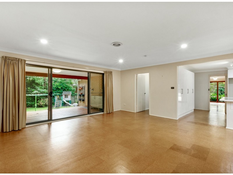 28 Lowanna Street, Belrose NSW 2085