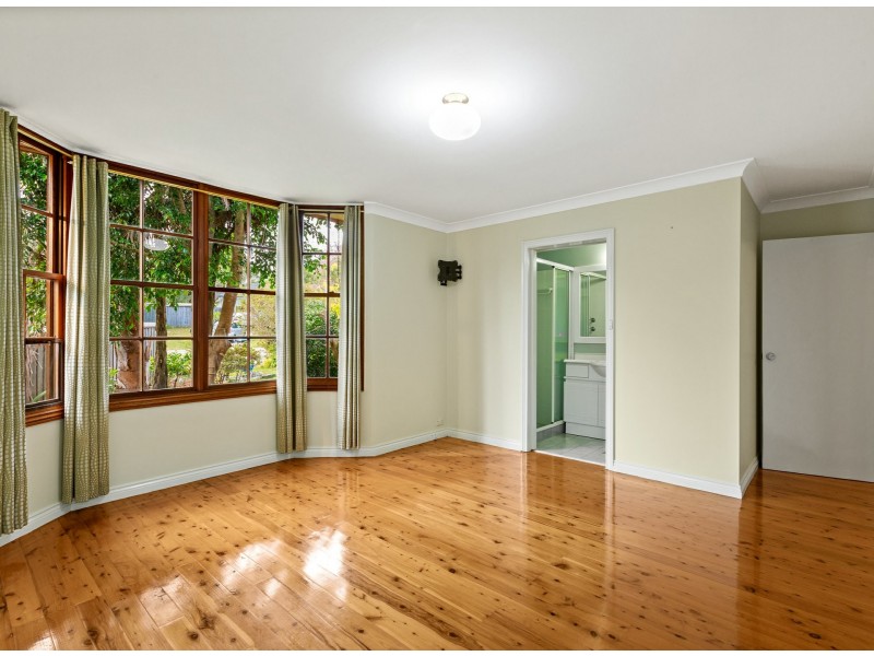 28 Lowanna Street, Belrose NSW 2085