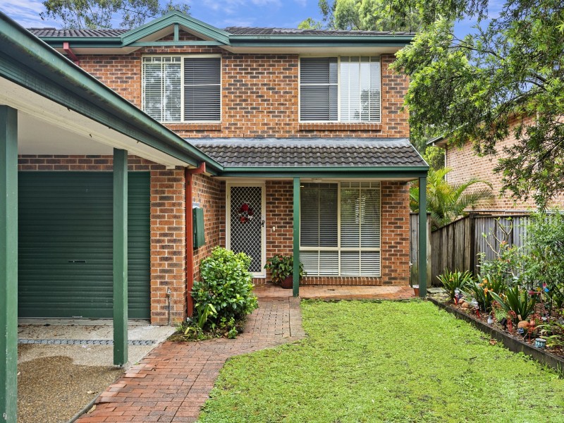 35b Carnarvon Drive, Frenchs Forest NSW 2086
