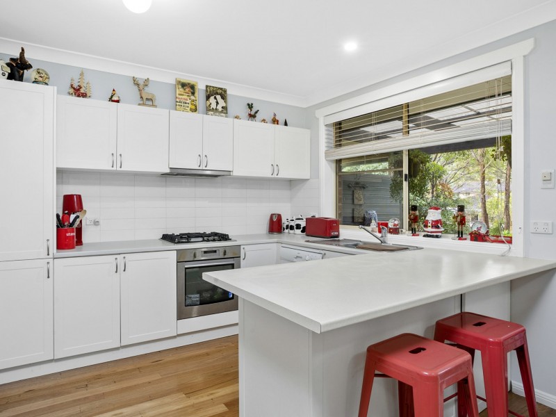 35b Carnarvon Drive, Frenchs Forest NSW 2086