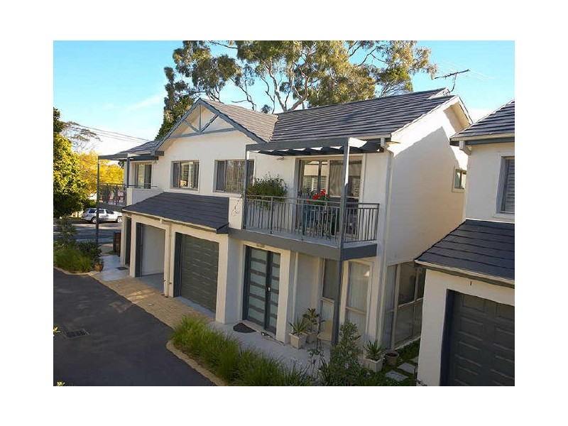 2/30 Blackbutts Road, Frenchs Forest NSW 2086