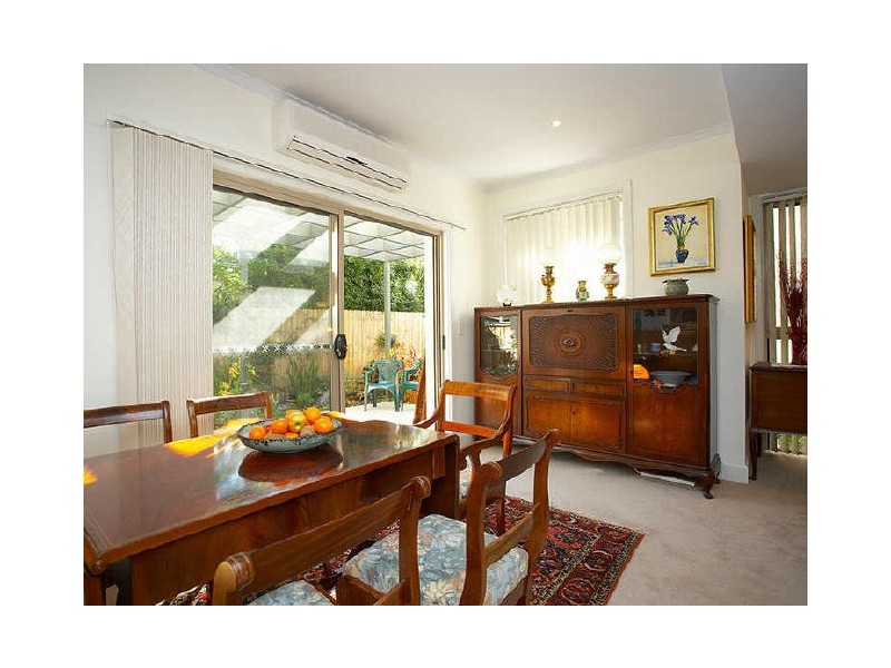 2/30 Blackbutts Road, Frenchs Forest NSW 2086