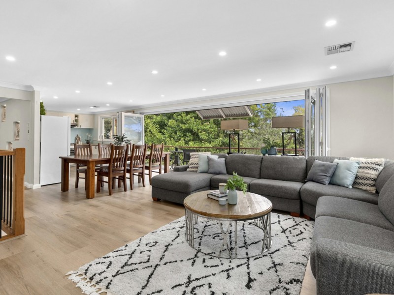 51 Aranda Drive, Davidson NSW 2085