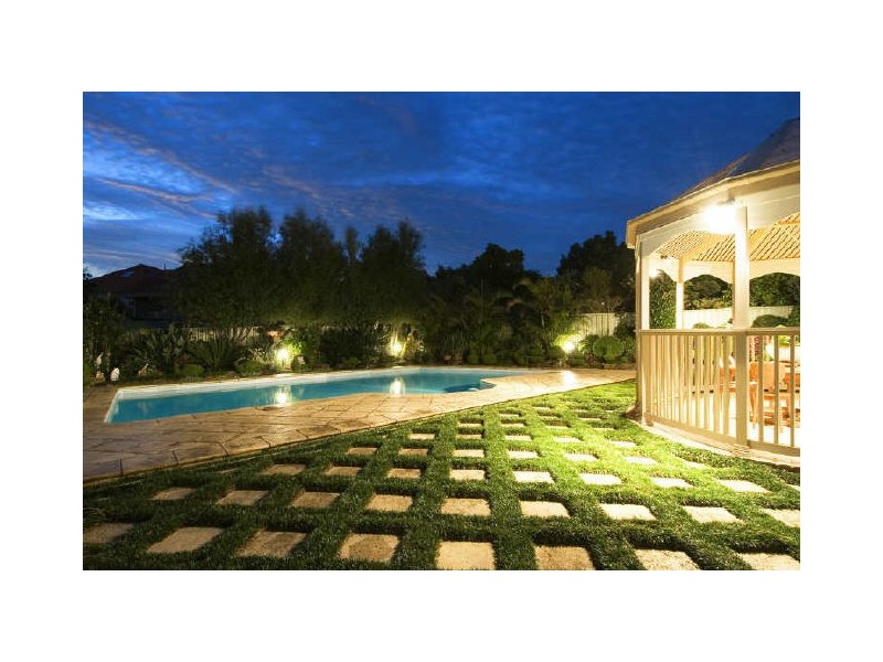 25 Lady Penrhyn Drive, Beacon Hill NSW 2100