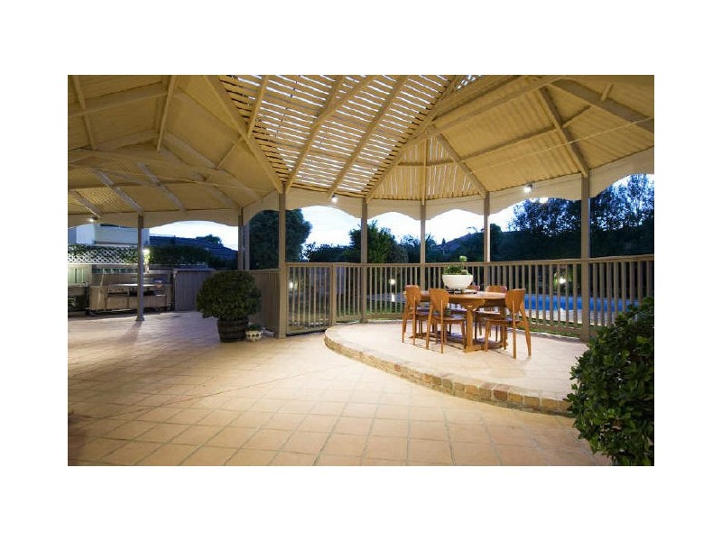 25 Lady Penrhyn Drive, Beacon Hill NSW 2100