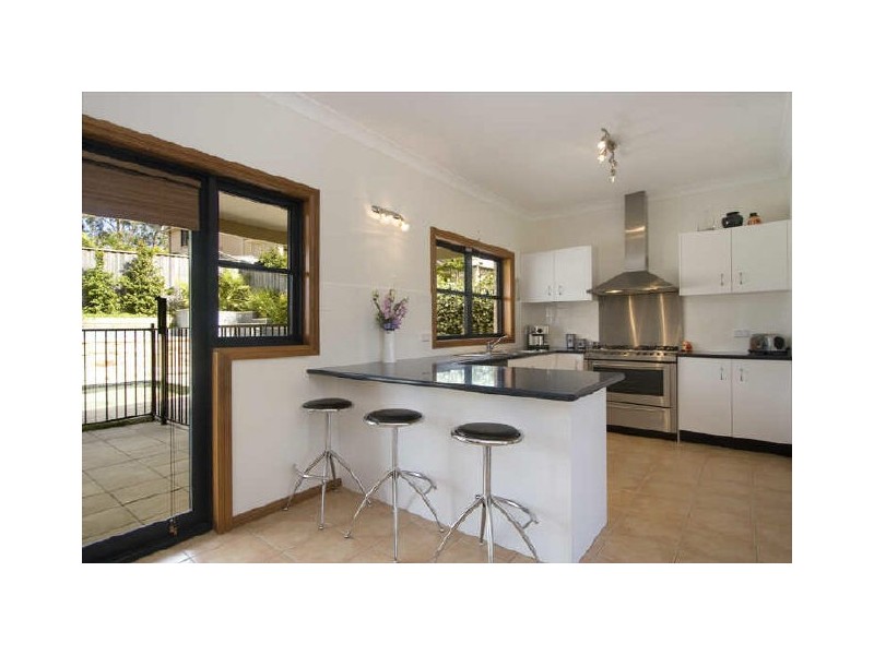 2 St Andrews Close, Belrose NSW 2085