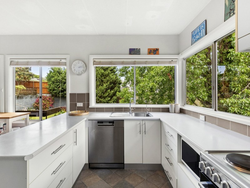 2 Jonathon Place, Frenchs Forest NSW 2086