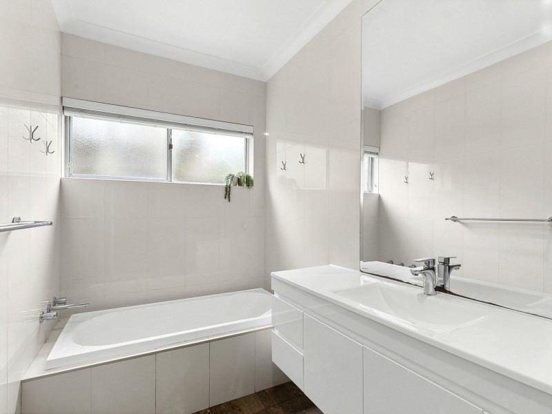 2 Jonathon Place, Frenchs Forest NSW 2086