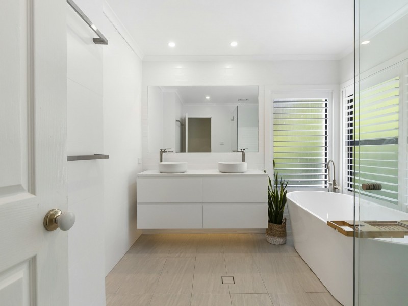 70 Kens Road, Frenchs Forest NSW 2086