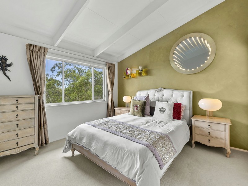 10 Chesterman Crescent, Davidson NSW 2085
