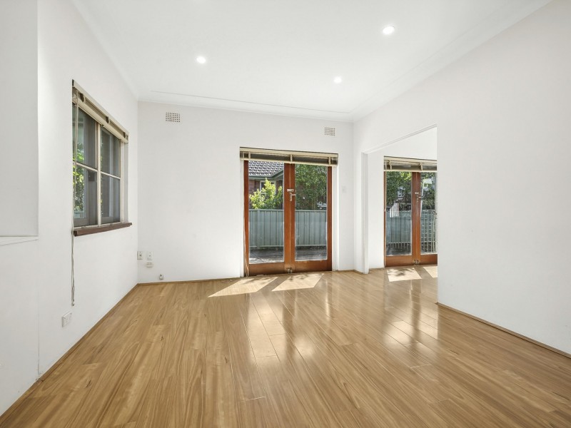 37 Grace Avenue, Frenchs Forest NSW 2086