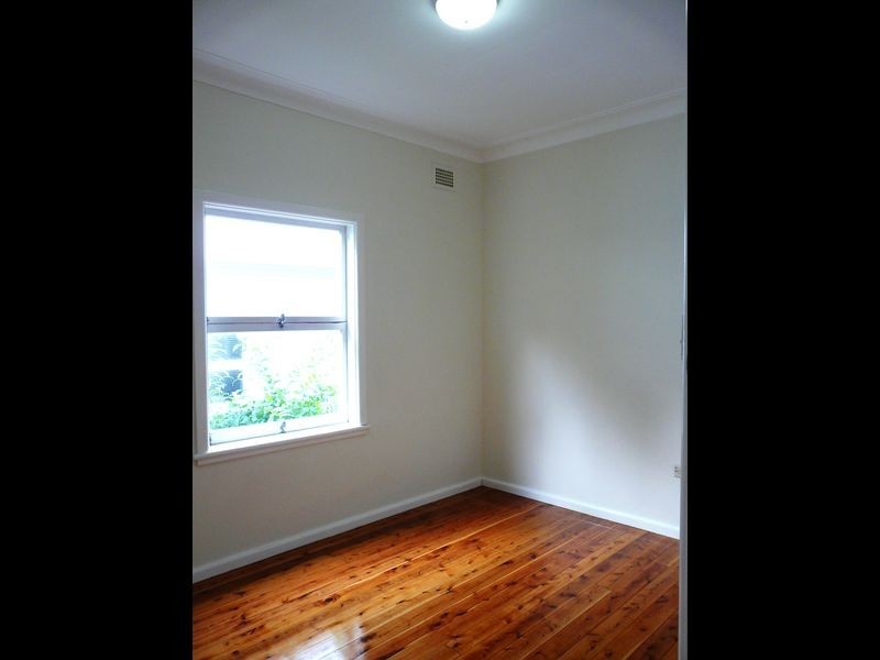 8 Cobb Street, Frenchs Forest NSW 2086
