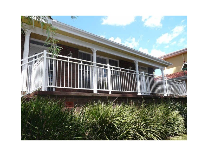 1 Kapunda Place, Belrose NSW 2085