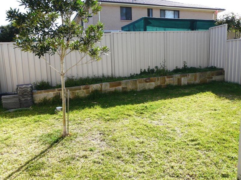 1/10 Laurie Place, Belrose NSW 2085