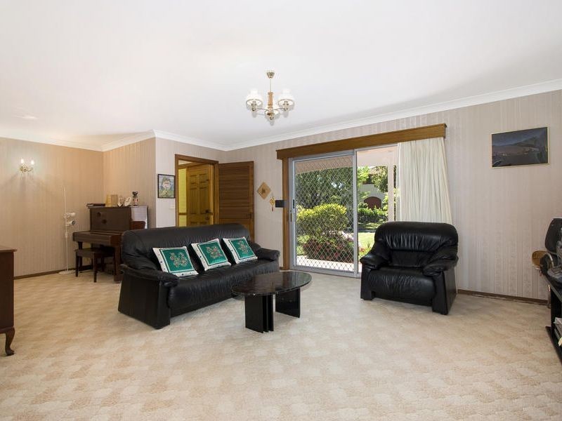 31 Willow Tree Crescent, Belrose NSW 2085