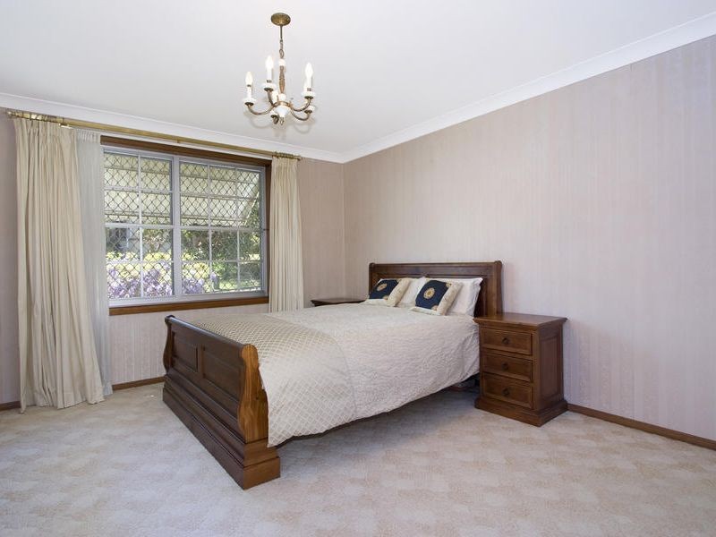 31 Willow Tree Crescent, Belrose NSW 2085