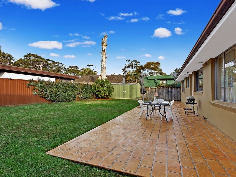 4 Forest Glen Crescent, Belrose NSW 2085
