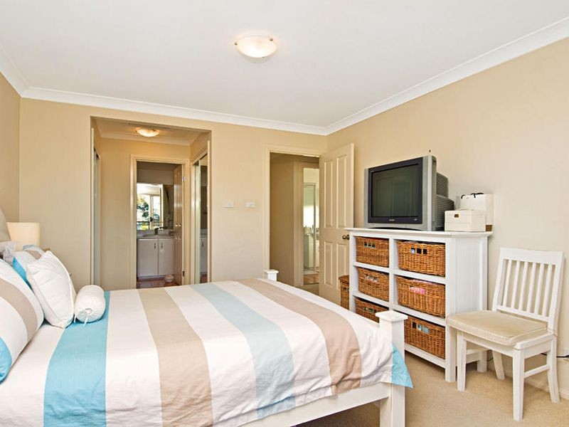 18 Childs Circuit, Belrose NSW 2085