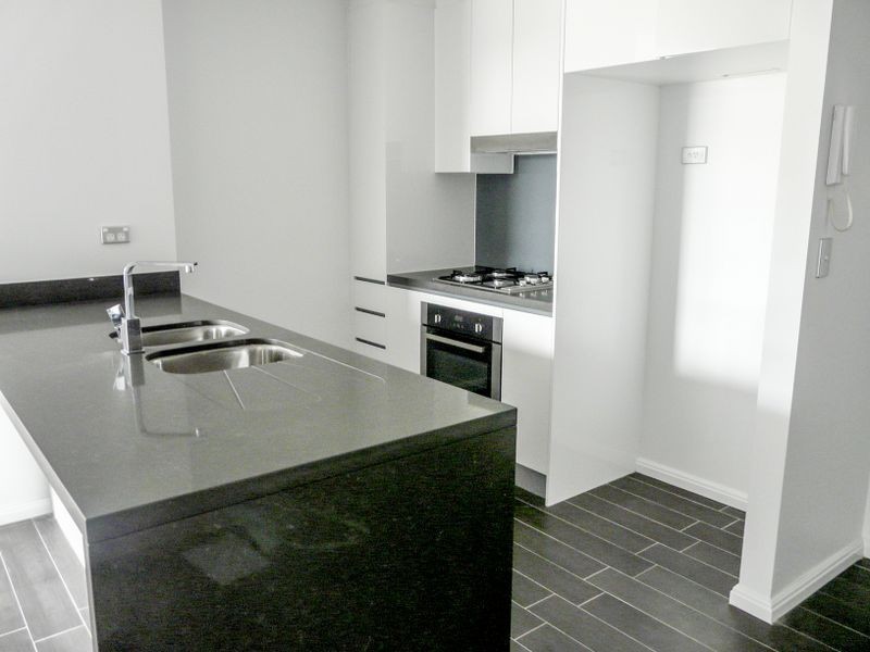 Apartment Meriton  Block J-Boondah Road, Warriewood NSW 2102