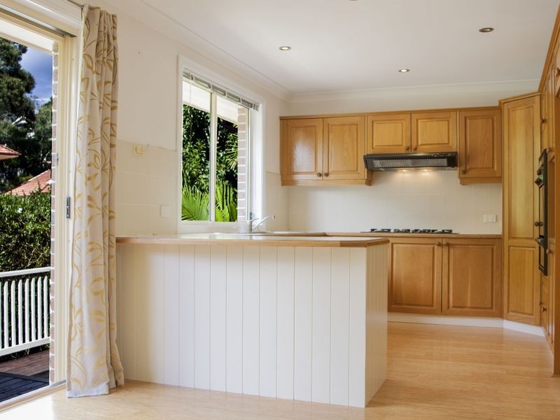 4 Noorong Avenue, Frenchs Forest NSW 2086