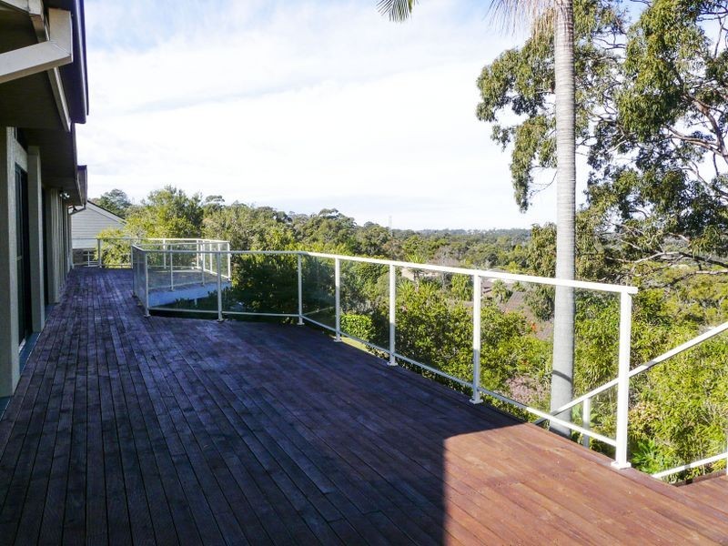 9 Alt Crescent, Davidson NSW 2085
