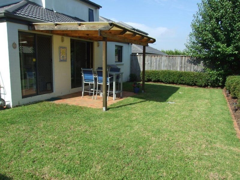 2/11 Niven Place, Belrose NSW 2085