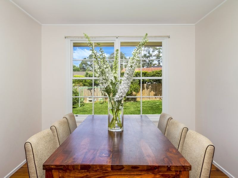 10 Lockhart Place, Belrose NSW 2085