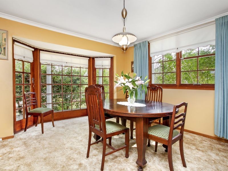 36 Pringle Avenue, Belrose NSW 2085