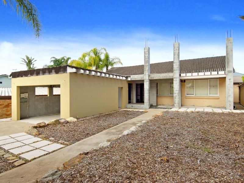 17 Canea Crescent, Allambie Heights NSW 2100