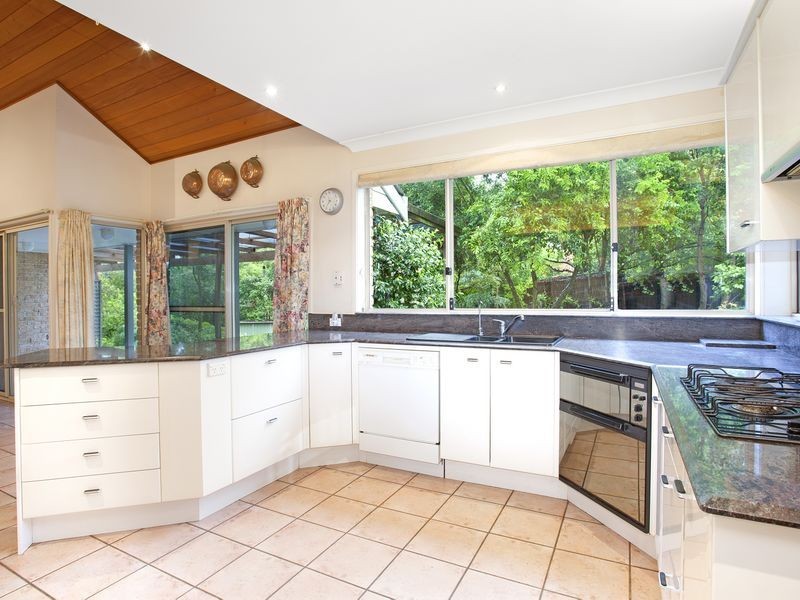 2 Tanami Close, Belrose NSW 2085