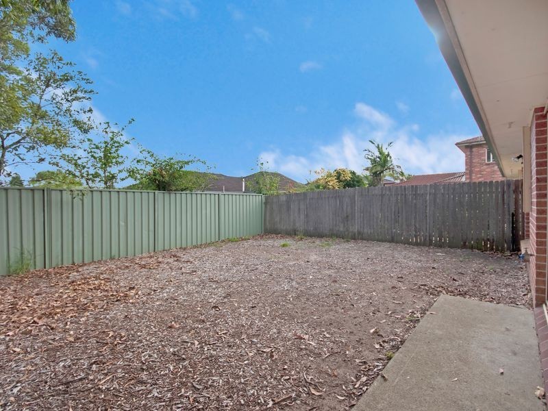1A/1 Hews Parade, Belrose NSW 2085