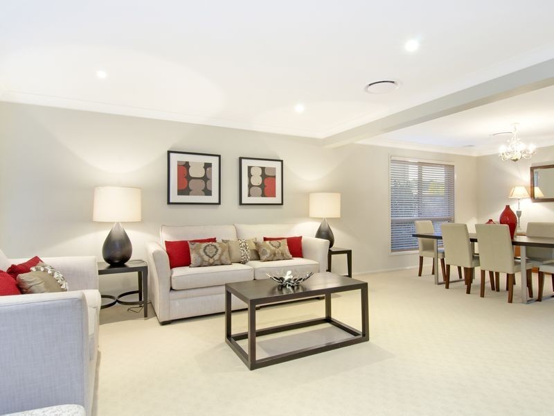 11 Paramount Close, Belrose NSW 2085