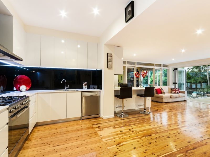 4 Deakin Street, Forestville NSW 2087