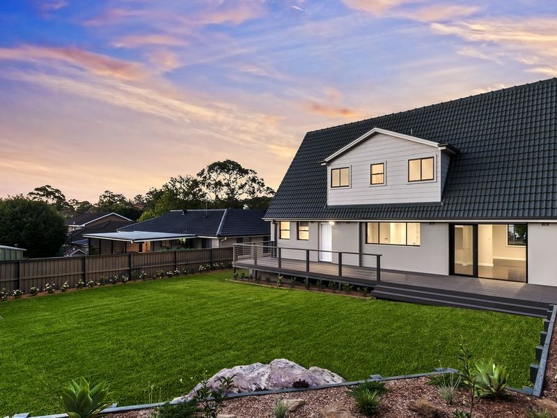 19 Hews Parade, Belrose NSW 2085