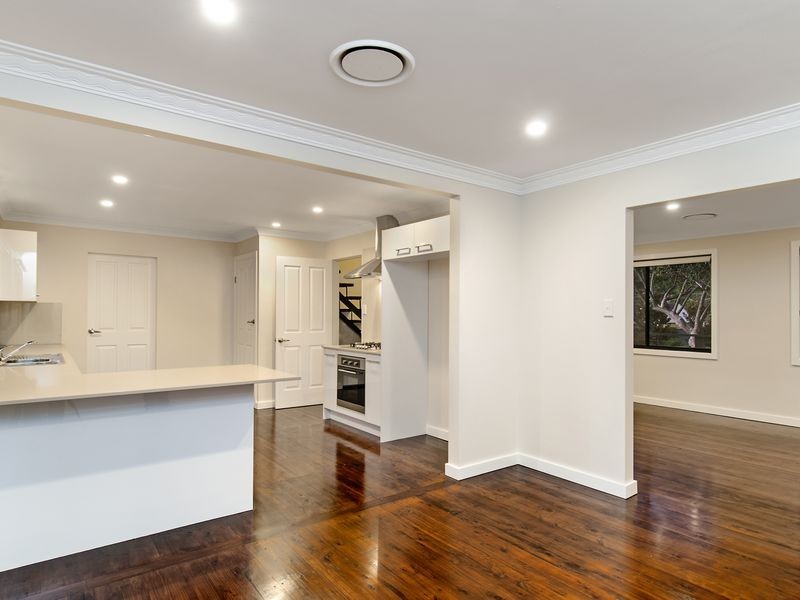 19 Hews Parade, Belrose NSW 2085