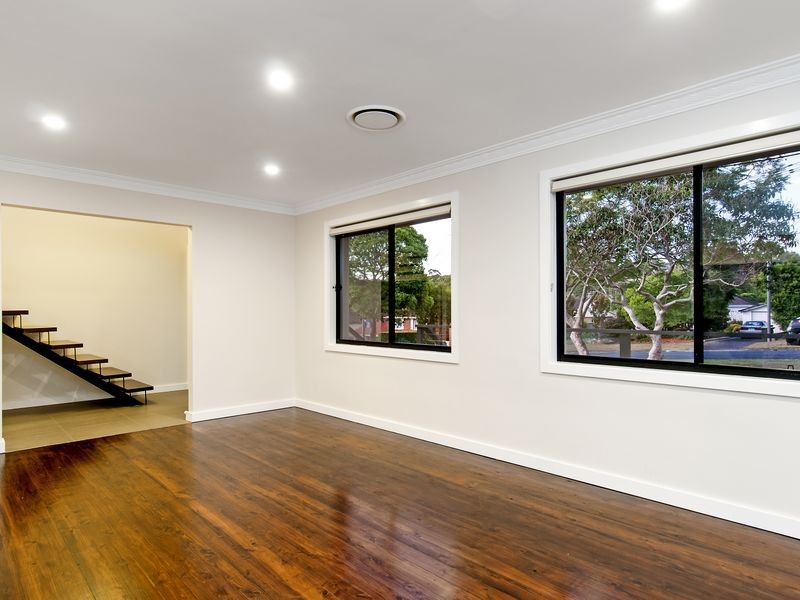 19 Hews Parade, Belrose NSW 2085