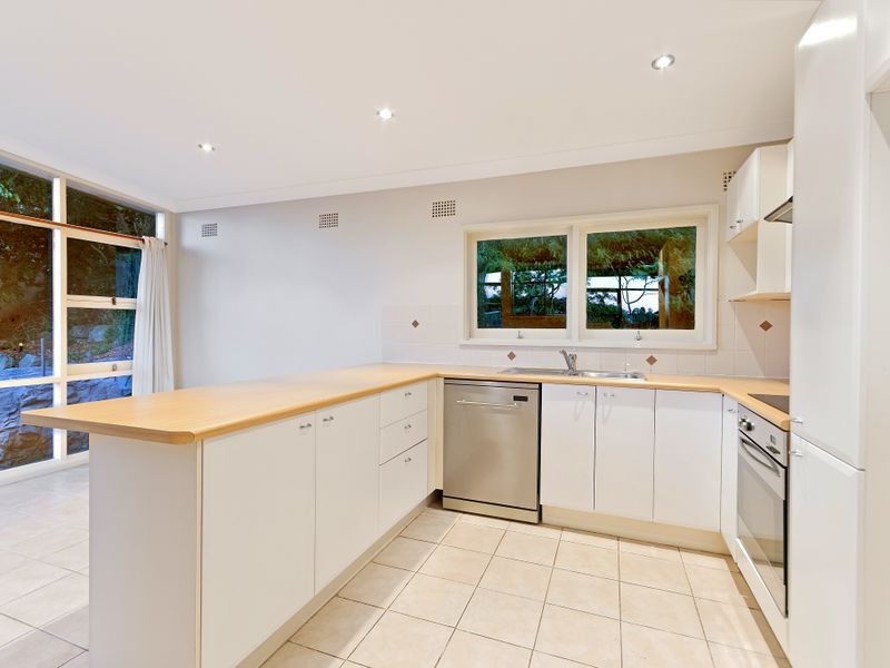 16 Sylvia Place, Frenchs Forest NSW 2086