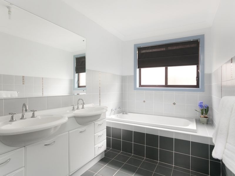 8 Federation Place, Frenchs Forest NSW 2086