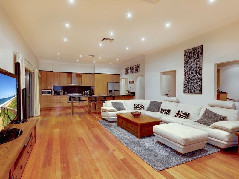 9 Garner Avenue, Frenchs Forest NSW 2086