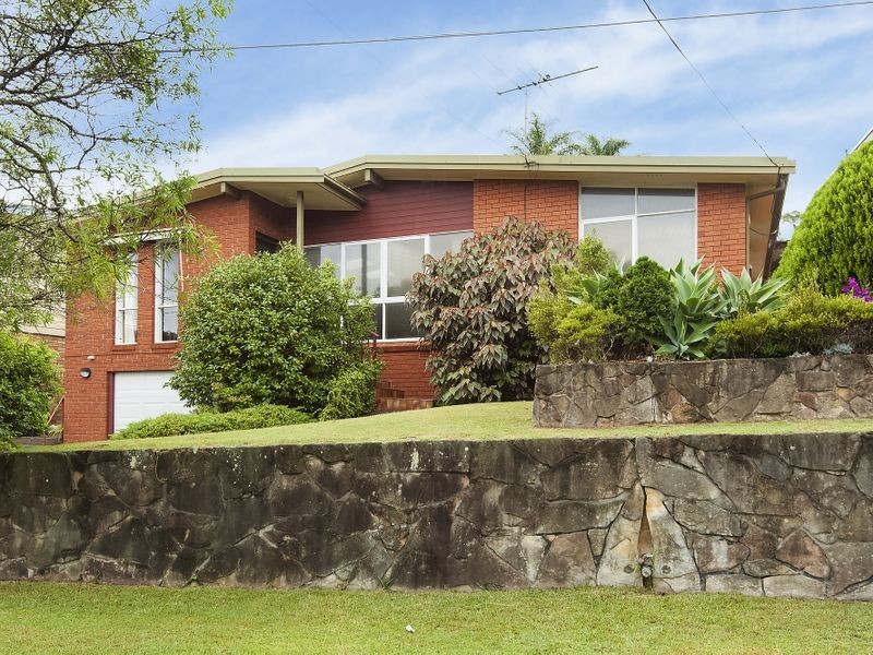 5 Windermere Place, Wheeler Heights NSW 2097