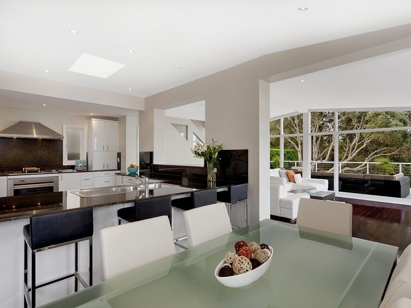 10 Carlow Crescent, Killarney Heights NSW 2087