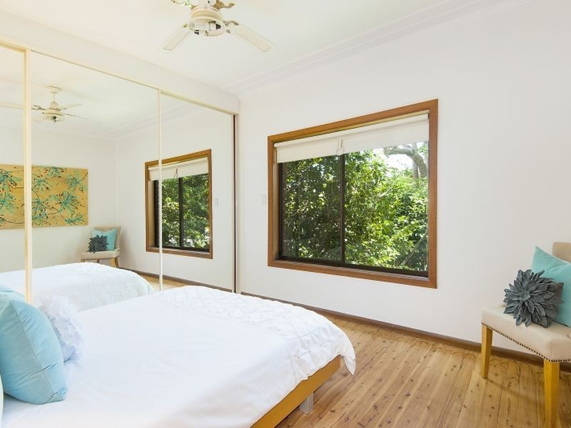 2 Newton Parade, Forestville NSW 2087